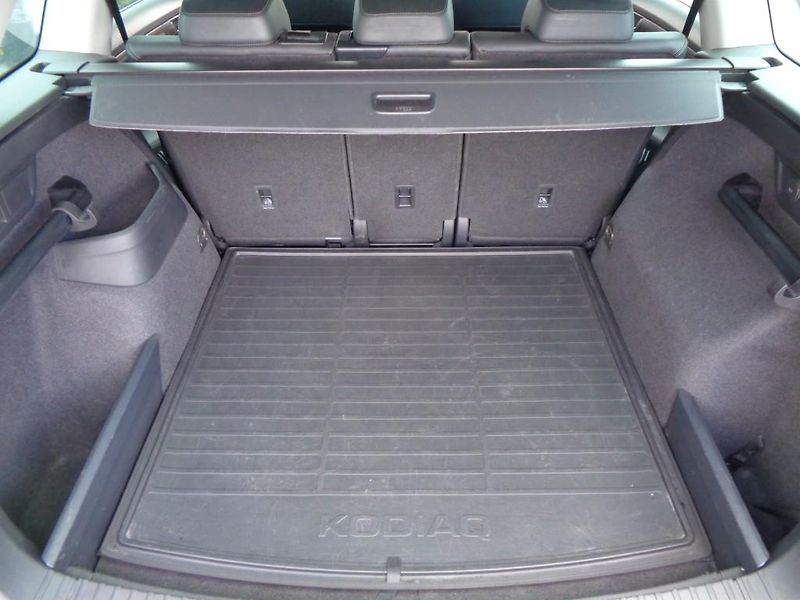 Škoda Kodiaq 2.0 TDI DSG 4x4 SCOUT - fotka 28 z 30