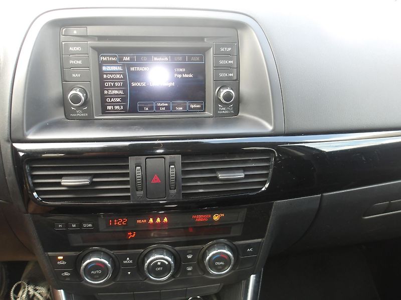 Mazda CX-5 2,0i 120kW naj.108000km ČR !! - fotka 27 z 33