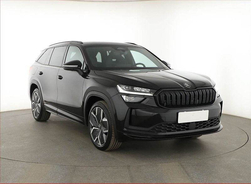 Škoda Kodiaq (2025) 2.0 TDI, Sportline, Navigace - fotografie inzerátu