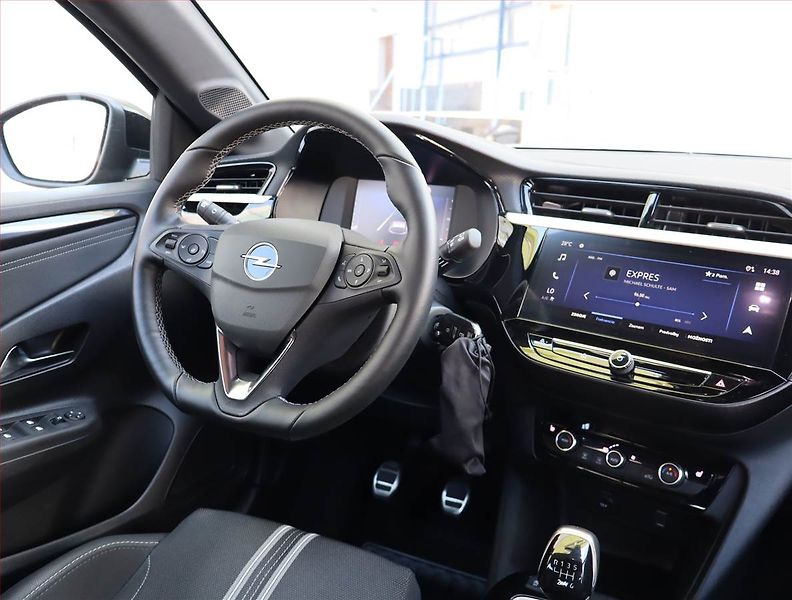 Opel Corsa (2024) GS Line 1.2 Turbo, Serv.kniha - fotka 7 z 17
