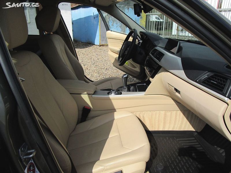 BMW Řada 3 318d-xDrive-4x4-2,0D-110KW-Fac - fotka 19 z 44