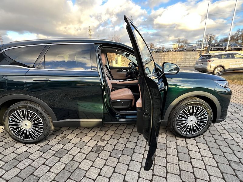 Chery TIGGO 9 PHEV (2026) UNIQUE 315Kw 4x4 - fotka 43 z 48