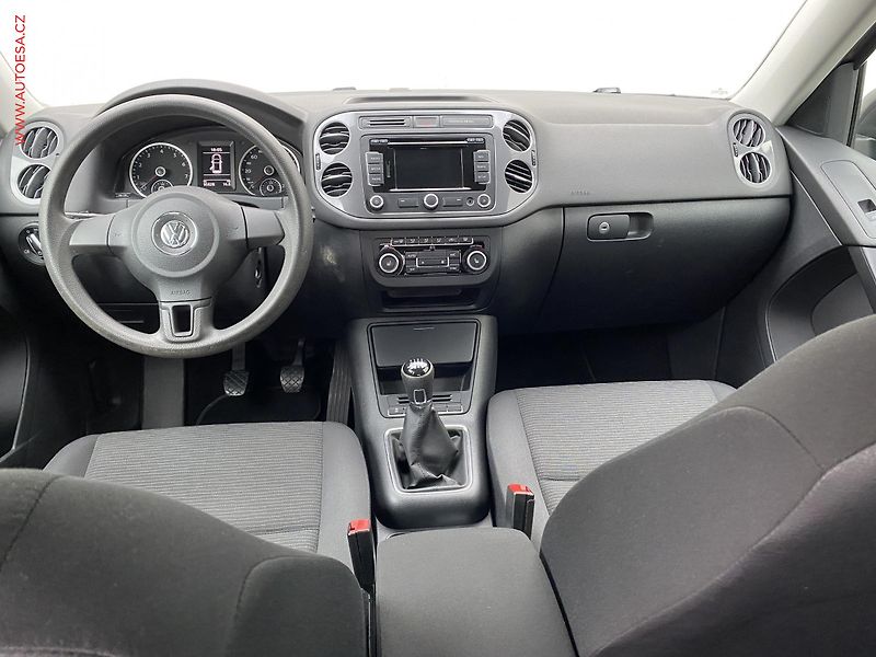 Volkswagen Tiguan (2014) 1.4 TSi, Trendline, navi - fotka 8 z 17