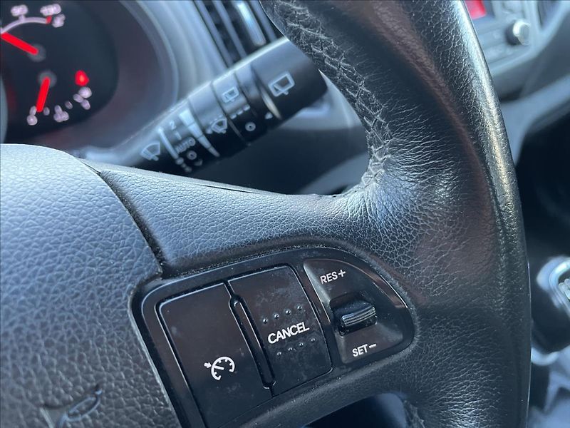 Kia Sportage 2,0 CRDi*100kW*161. tis. km* - fotka 14 z 37
