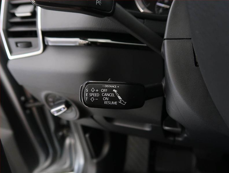 Škoda Karoq (2019) 2.0 TDI, 4X4, Automat - fotka 24 z 29