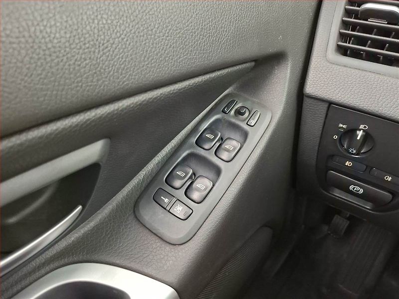 Volvo XC90 (2009) D5, 4X4, Automat, Tempomat - fotka 15 z 15