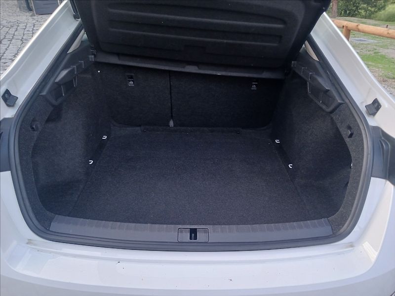 Škoda Octavia 2,0 TDI IV, pravid. servis, ČR - fotka 13 z 15
