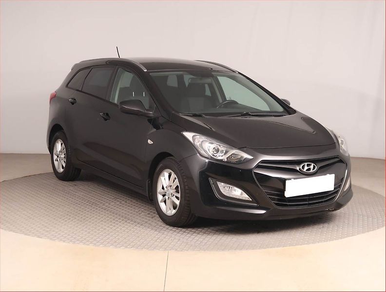 Hyundai i30 (2013) 1.6 MPI, LPG, Tempomat - fotka 1 z 15