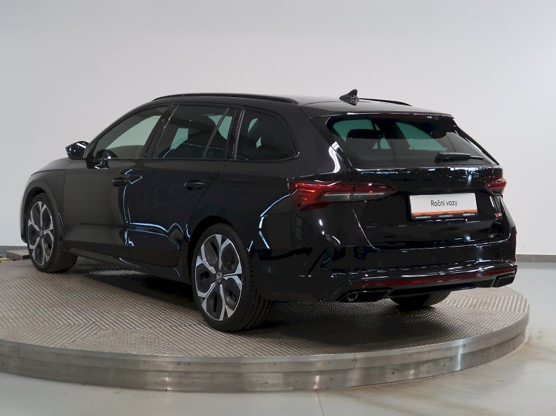 Škoda Octavia (2026) RS 2.0TSI 195KW DSG CANTON - fotka 7 z 49