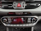 Hyundai i30 (2023) 1.0 T-GDi, ČR, AC, tempo - náhled 16