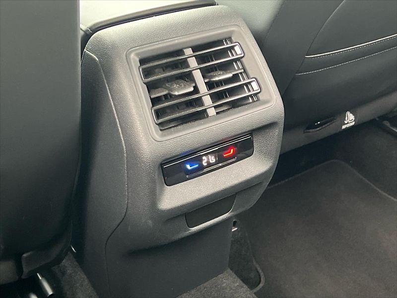 Volkswagen Tiguan 2,0 TDi 110kW 7DSG PEOPLE - fotka 21 z 28