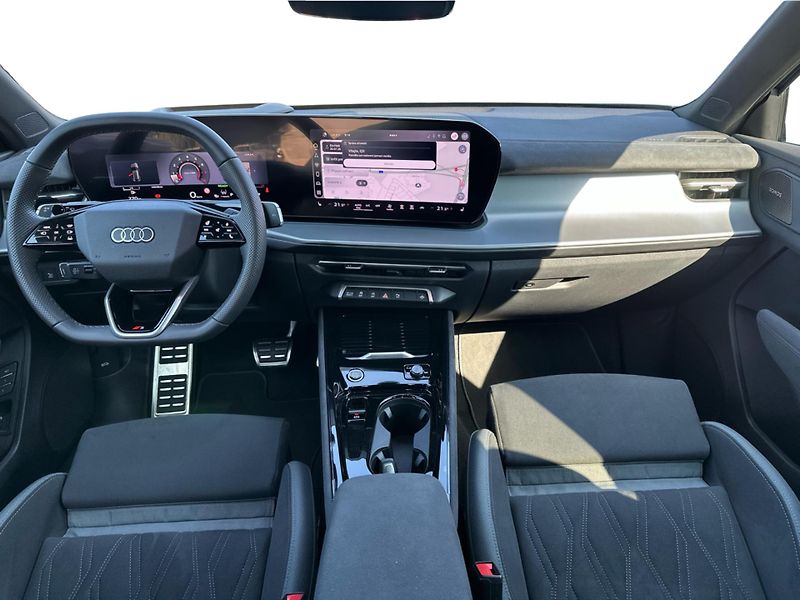Audi Q3 SB S line TFSI 195 kW quattro - fotka 10 z 23