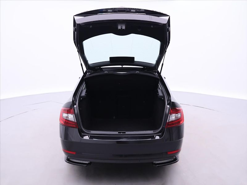 Škoda Octavia 2.0 TDI 110kW DSG L&K LED CZ - fotka 9 z 34