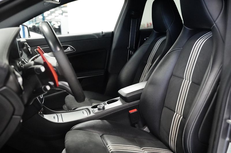Mercedes-Benz CLA - fotka 10 z 23