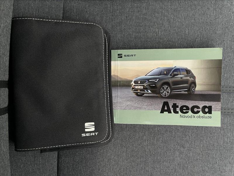 Seat Ateca 1,5 TSI Style Kamera+PDC - fotka 18 z 22