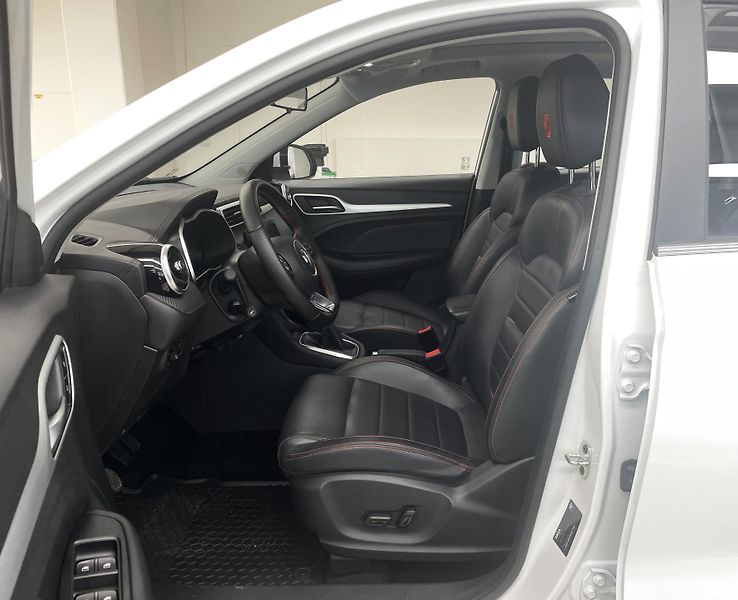 MG ZS 1.0 TGI, ČR, KAM 360 - fotka 9 z 33