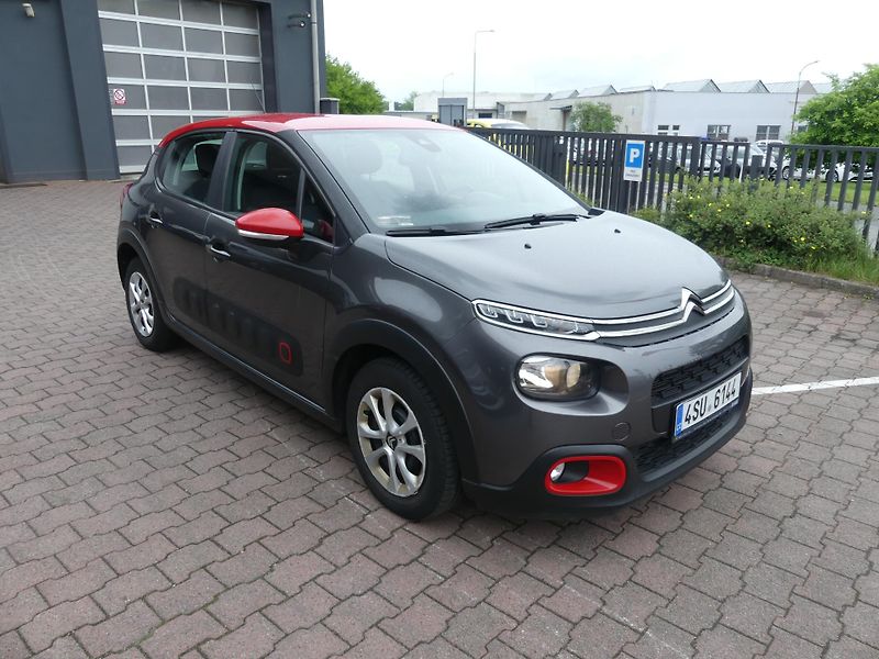 Citroën C3 (2019) 1,2 PureTech 110 MAN6 FEEL - fotka 3 z 21