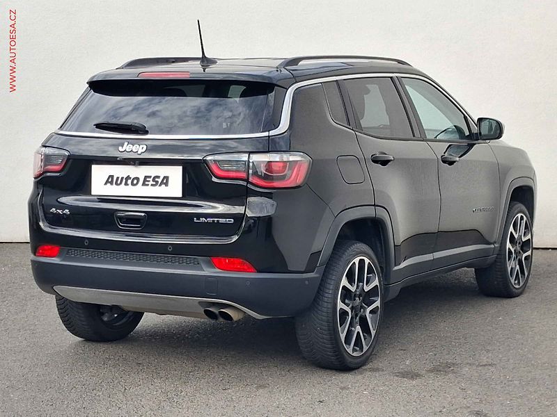 Jeep Compass (2018) 1.4T 4x4, Limited, AT - fotka 4 z 22