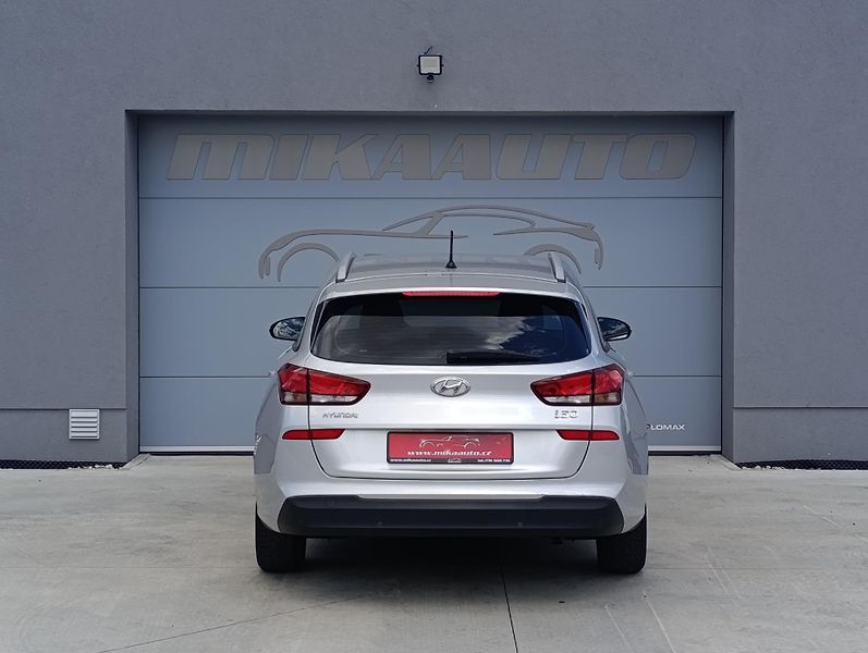 Hyundai i30 1.6CRDI 81kW ČR 1.MAJ DPH - fotka 6 z 32