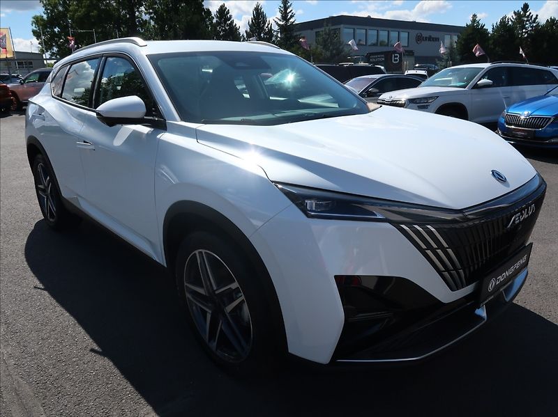 Dongfeng Mage (2026) 1,5 T 145 kW E3 DCT7 - fotka 2 z 26