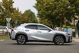 Lexus UX 300h 300H 2,0 HEV F SPORT DESIGN - náhled 4