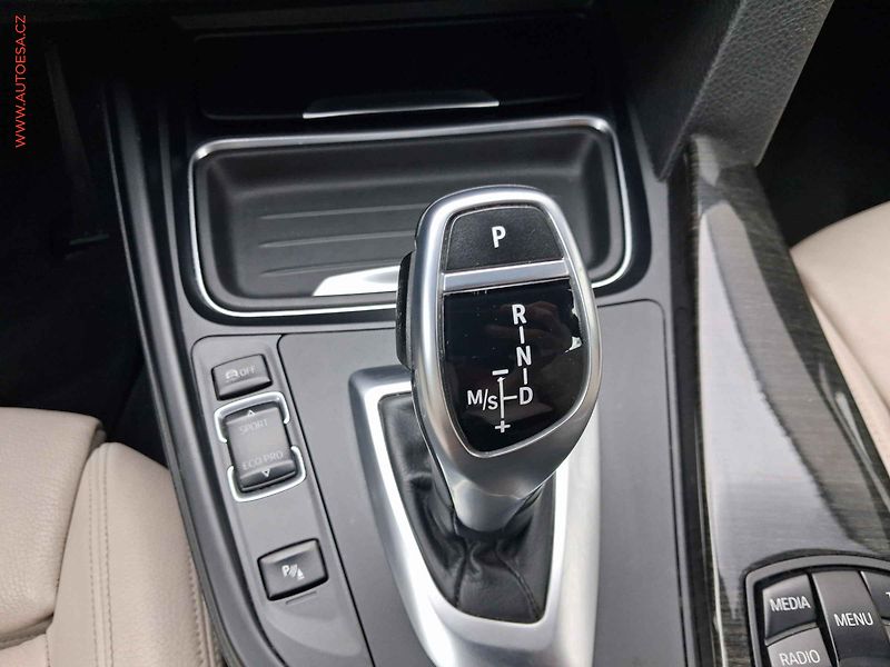 BMW Řada 4 (2014) 2.0D xD, ČR, AT, headUP - fotka 12 z 20