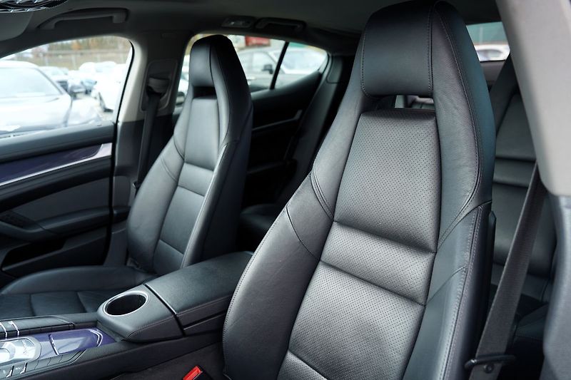 Porsche Panamera 3.6 V6/300PS/kůže/AT/xenony - fotka 21 z 37