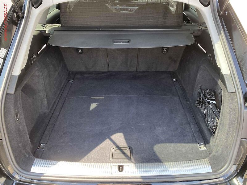 Audi A4 (2018) 2.0 TDi quattro, AT, bixen - fotka 7 z 23