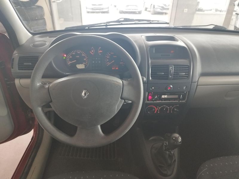 Renault Clio (2001) 1,5DCI,48KW,KLIMA,ALU,naj.127t - fotka 18 z 20