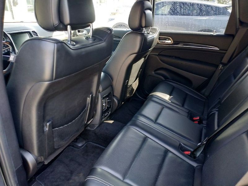 Jeep Grand Cherokee 3.6 V6 Overland, CZ, SERVIS, T - fotka 11 z 32