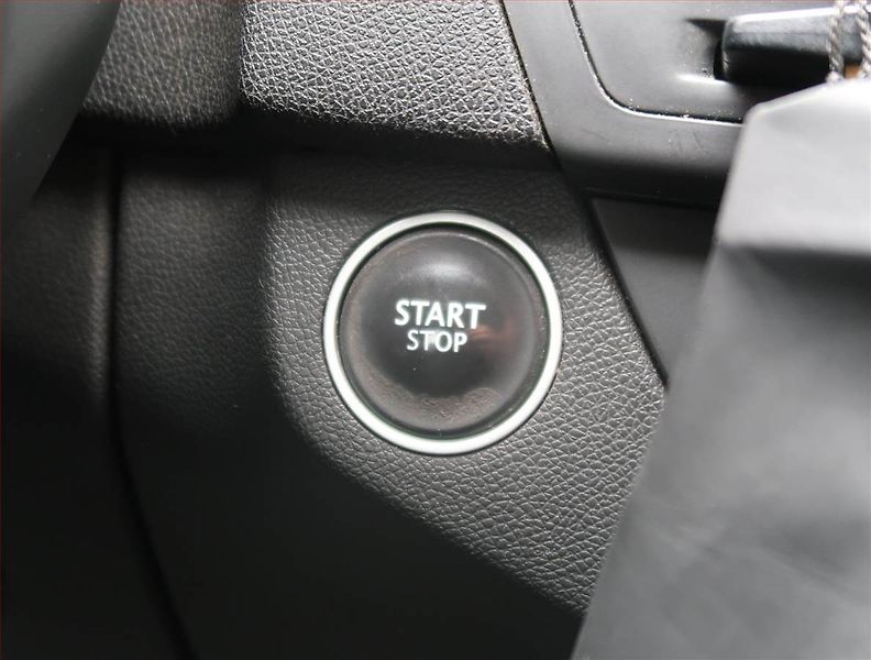 Renault Laguna (2008) 2.0 16V, LPG, po STK, Tažné - fotka 17 z 18