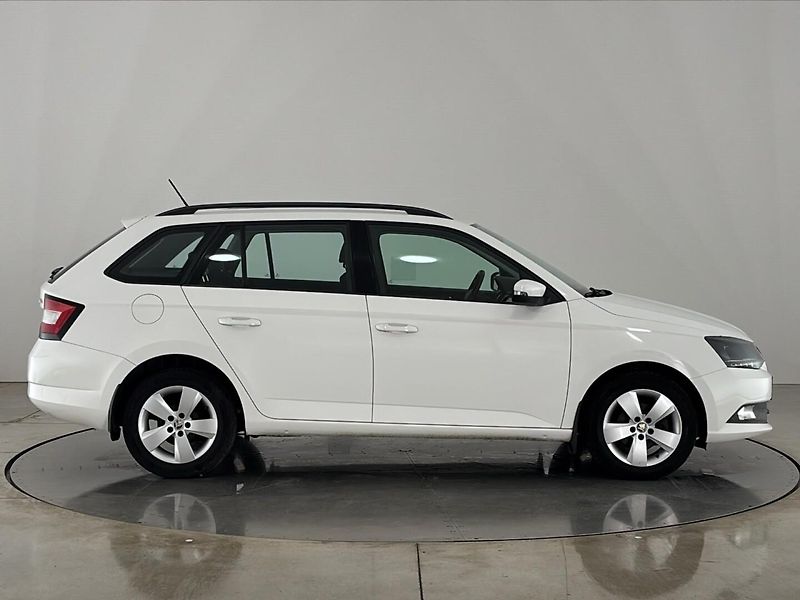 Škoda Fabia Style - fotka 16 z 29