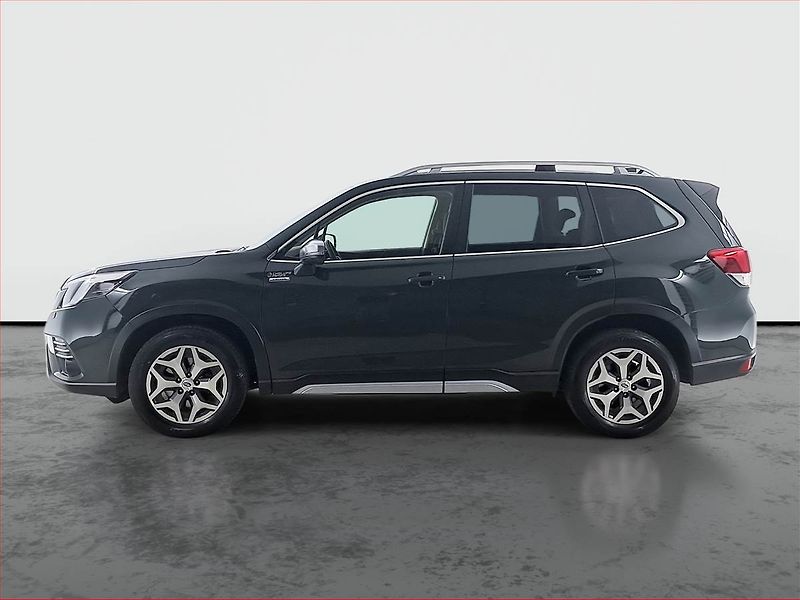 Subaru Forester (2022) 2.0 e-Boxer MHEV - fotka 3 z 27
