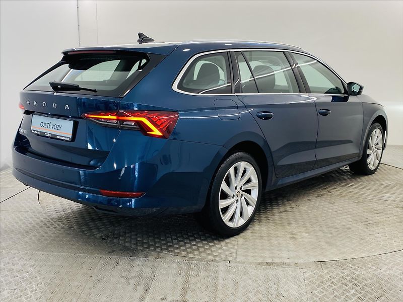 Škoda Octavia 2,0 TDI 110kW Style - fotka 2 z 28