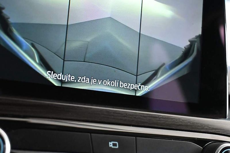 Ford Kuga (2022) 2.5 VIGNALE LED ACC VIRTUAL BO - fotka 24 z 45