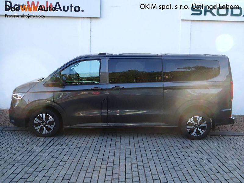 Volkswagen Caravelle (2025) LIFE 2.0 TDI DR - fotka 3 z 32