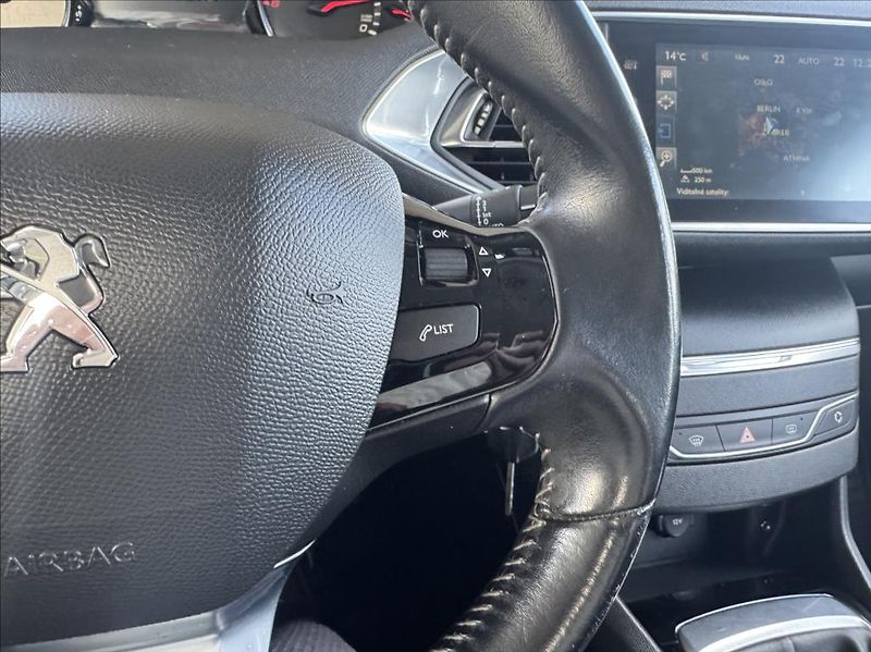 Peugeot 308 1,6 HDI,Servis.Kniha - fotka 15 z 21