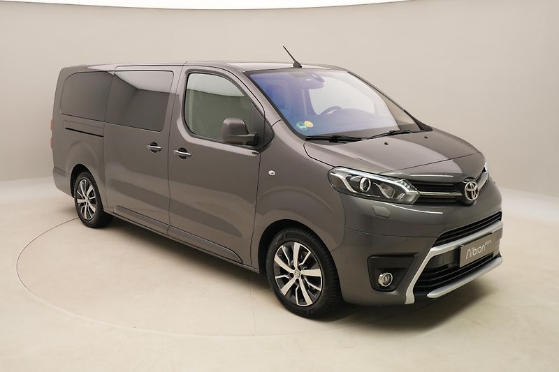 Toyota ProAce Verso 2.0 D-4D 130kW L2 AUT CZ - fotka 16 z 52
