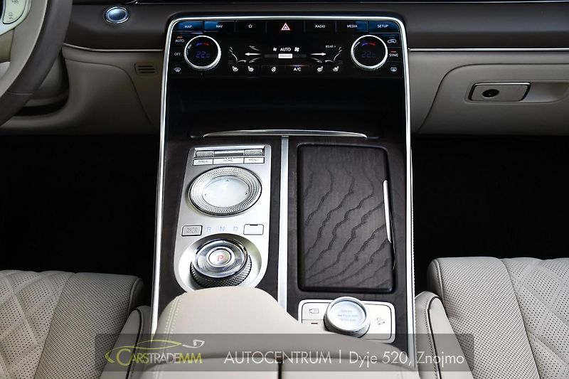 Genesis GV80 3.0 AWD AT8 LUXURY LINE 1M - fotka 23 z 63