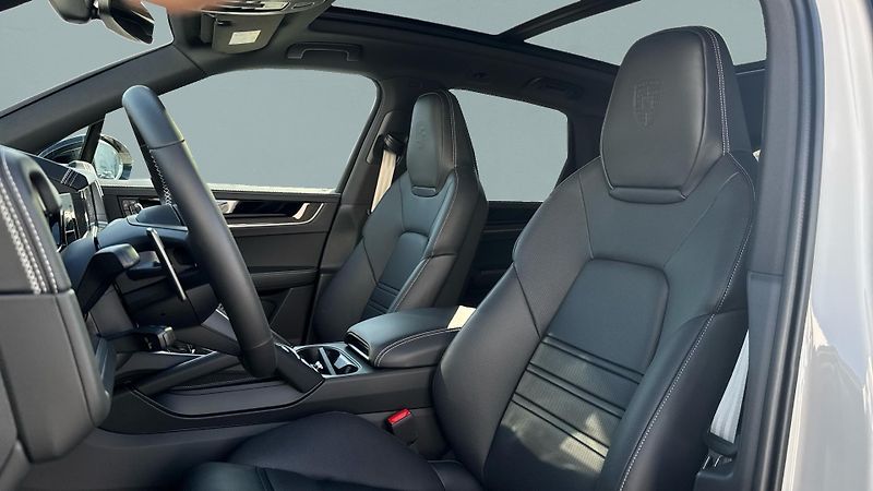 Porsche Cayenne S - fotka 16 z 30