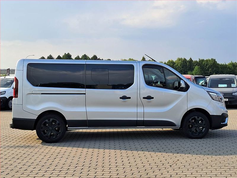 Renault Trafic (2026) 2.0 Blue dCi, Bus, 9Míst, ČR - fotka 6 z 16