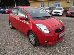 Toyota Yaris 1,3 Automat - fotografie inzerátu