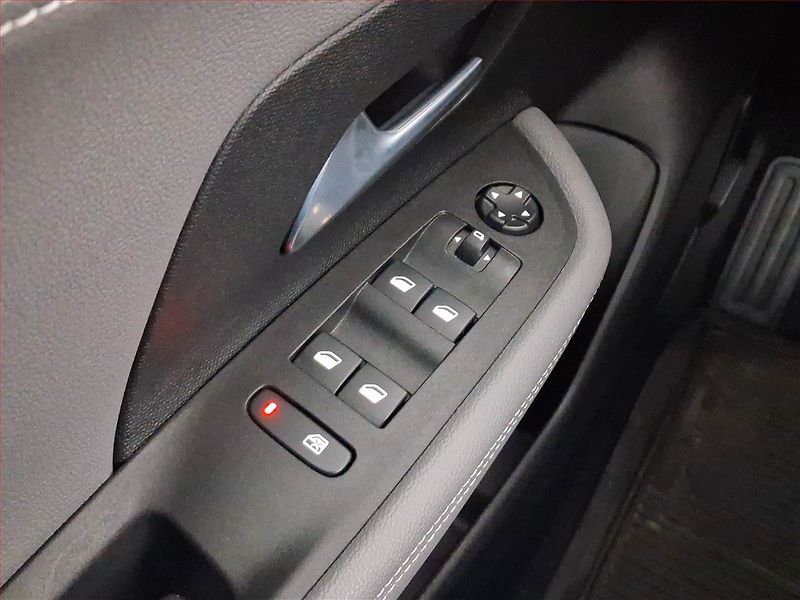 Opel Mokka (2025) 1.2 Turbo, Serv.kniha, Kůže - fotka 17 z 19