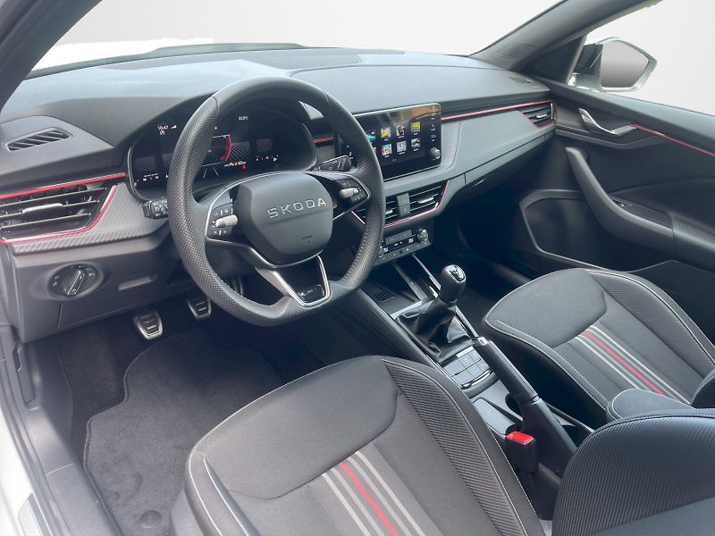 Škoda Kamiq (2025) 1.0 TSI 85 kW Monte Carlo - fotka 5 z 33