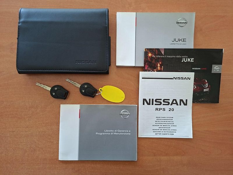 Nissan Juke (2012) 1.6i 86kW MAN -PARK.SENZORY - fotka 26 z 31