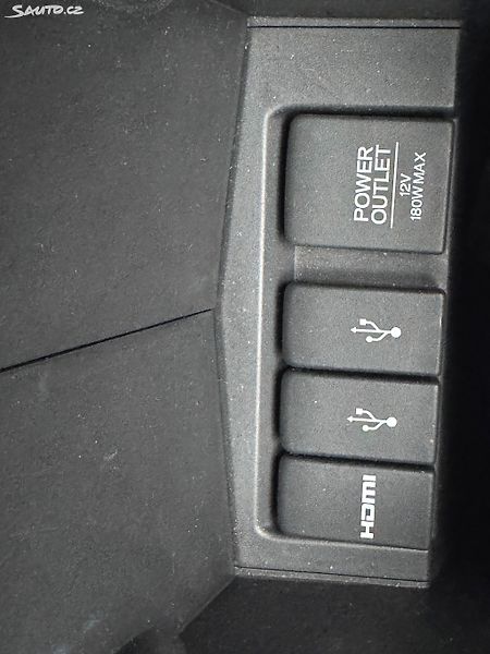 Honda CR-V 1.6 i-DTEC 1.maj ČR DPH NEHAV. - fotka 22 z 32