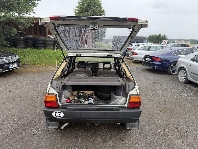 Škoda Favorit 135L - fotka 9 z 21