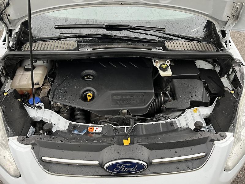 Ford Grand C-MAX 1.6 TDCI GRAND - fotka 18 z 19