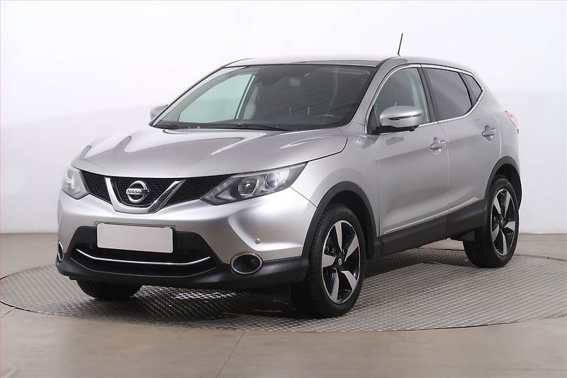 Nissan Qashqai (2016) 1.2 DIG-T, Serv.kniha, Navi - fotka 2 z 23