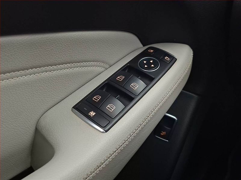 Mercedes-Benz Třídy M (2013) ML 350, 4X4, Automat, Kůže - fotka 20 z 22